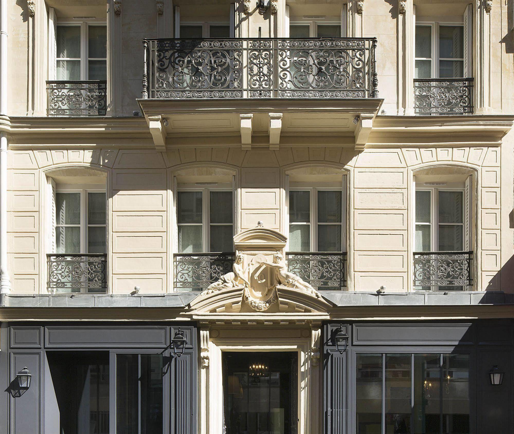 Les Plumes Hotel Parigi